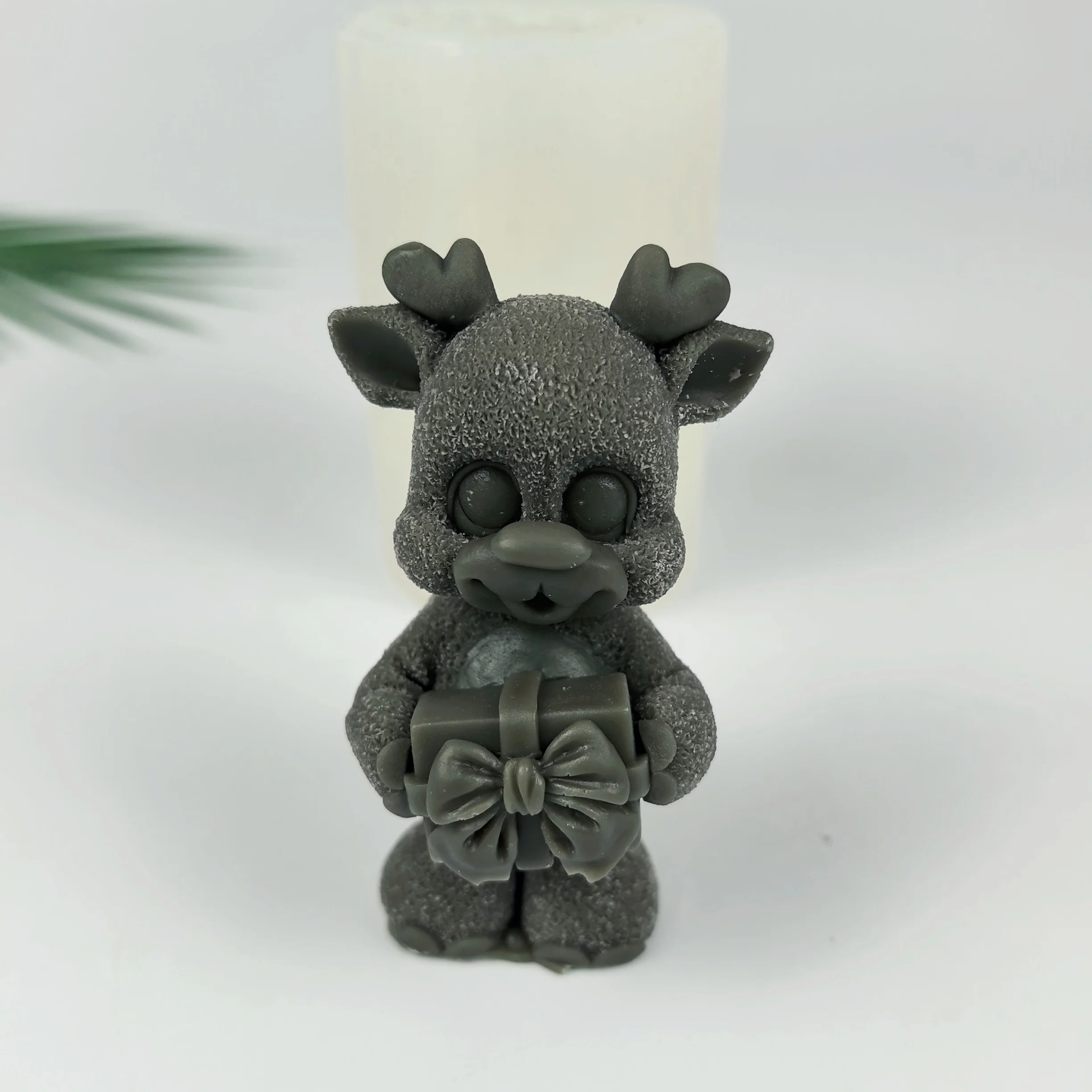 

3D Animals Mold Christmas Deer Gift Box Moulds Silicone Candle Soap Molds Clay Resin Wedding Birthday Candles Handmade DW0800