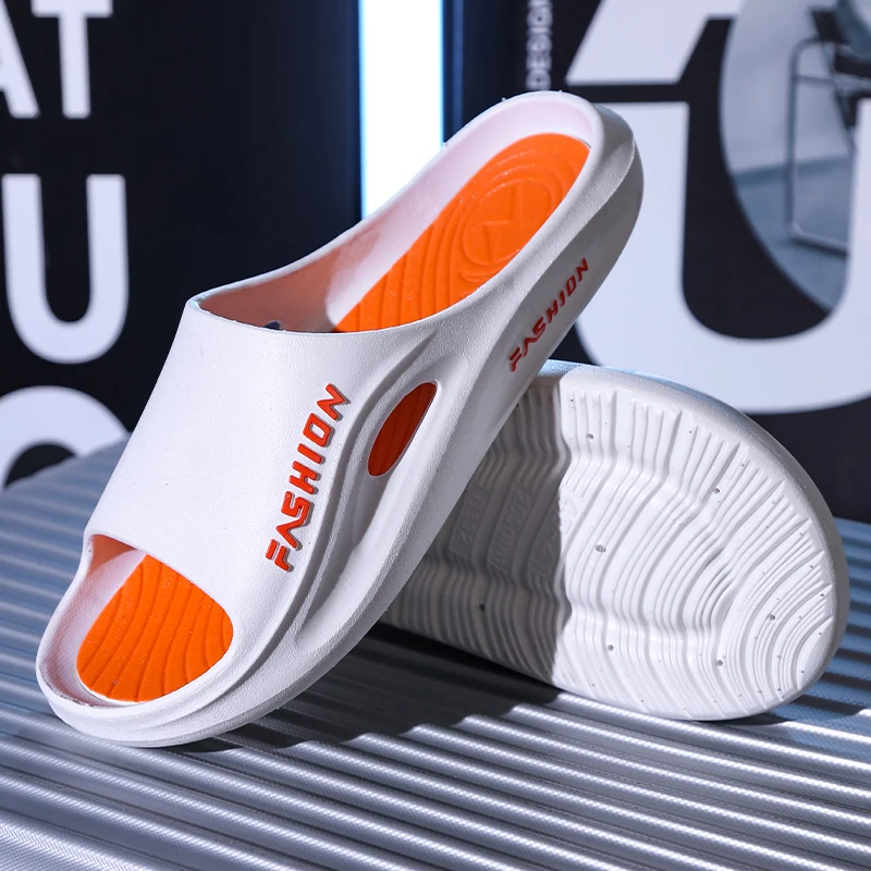2025 جديد الرجال سميكة وحيد الصيف الشاطئ الشرائح الحمام المضادة للانزلاق النعال الصنادل الناعمة البساطة الترا ضوء إلكتروني الحذاء