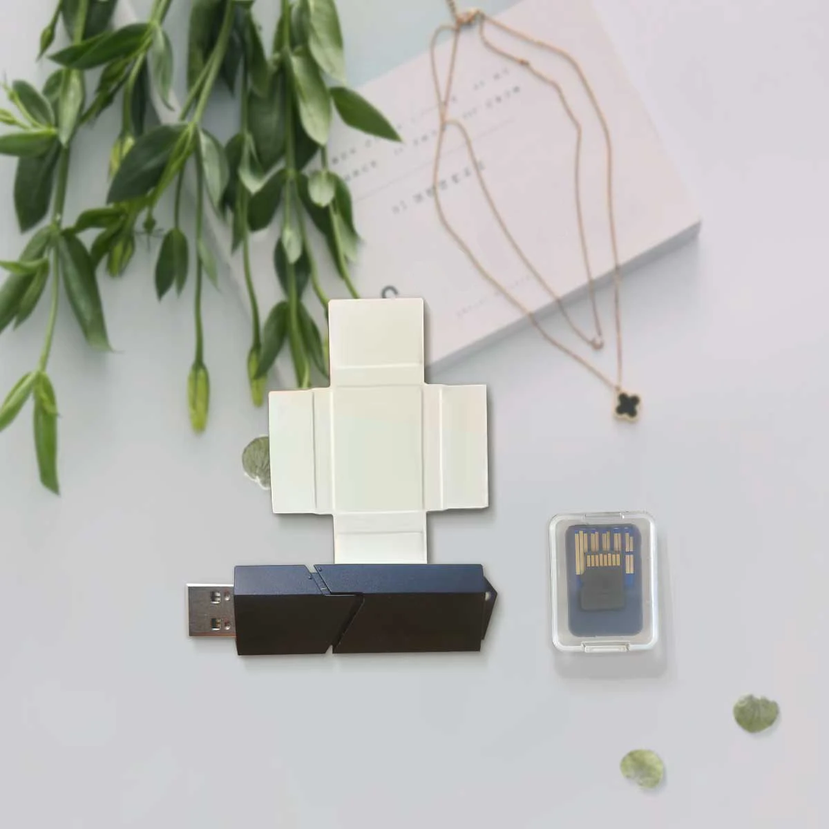 

Портативный видеоконвертер NS V2 с кнопкой и слотом для карты MicroSD - аксессуар для видеоигр