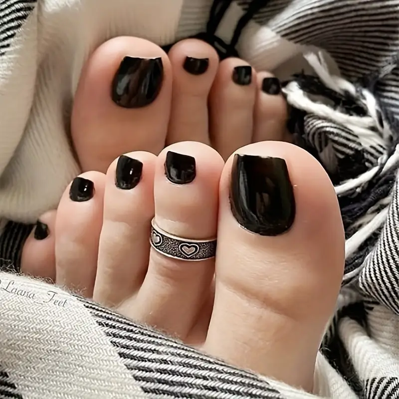 

24pcs Black Square Fake Toenail Short Press Toenail Artificial Fake Toenail Smooth Design Acrylic Toenail Press Type Full Cover