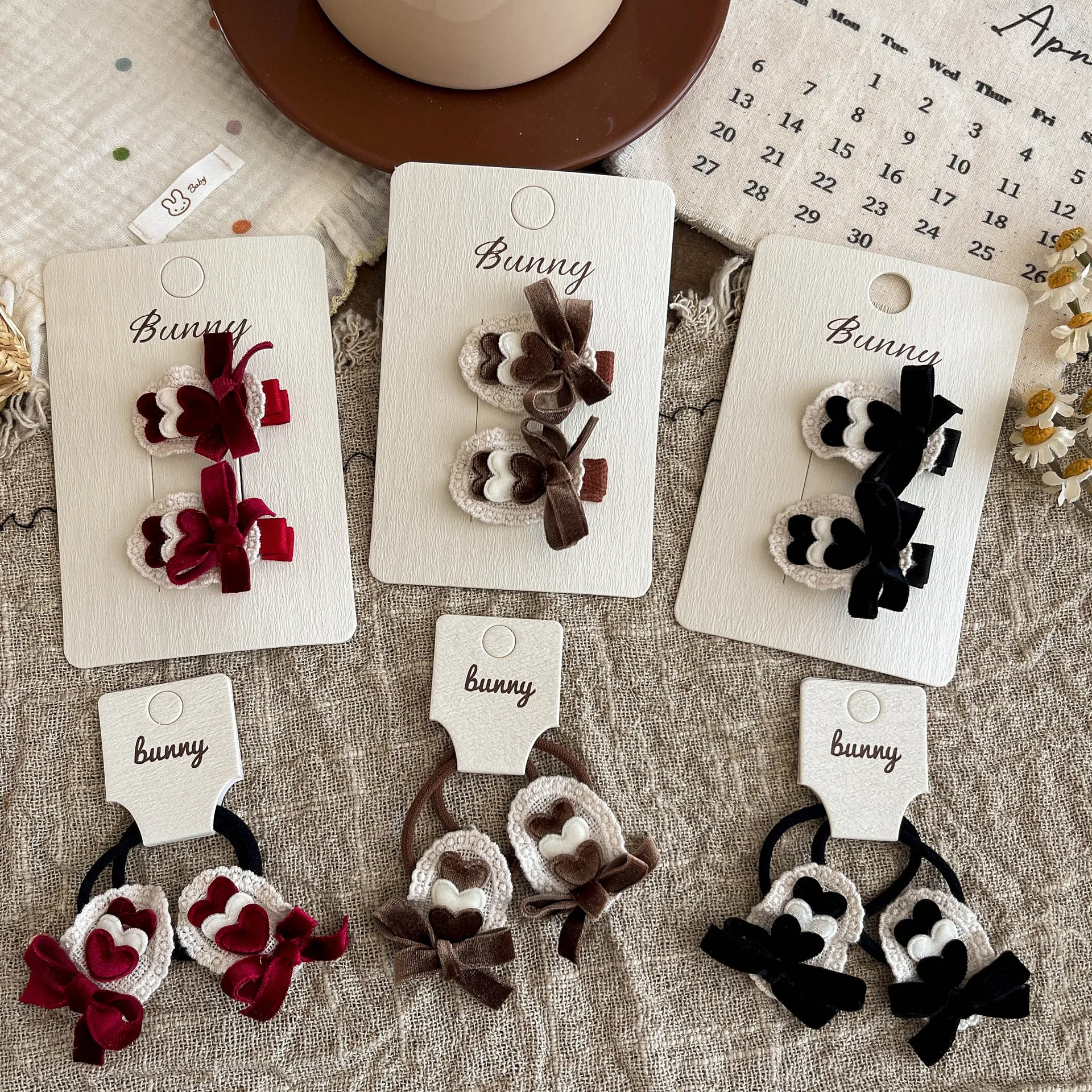 

2 шт./лот, бархатная заколка с бантом «Любовь», эластичная резинка для волос с бантом, детские головные уборы, аксессуары для волос, челка, боковой зажим, головной убор