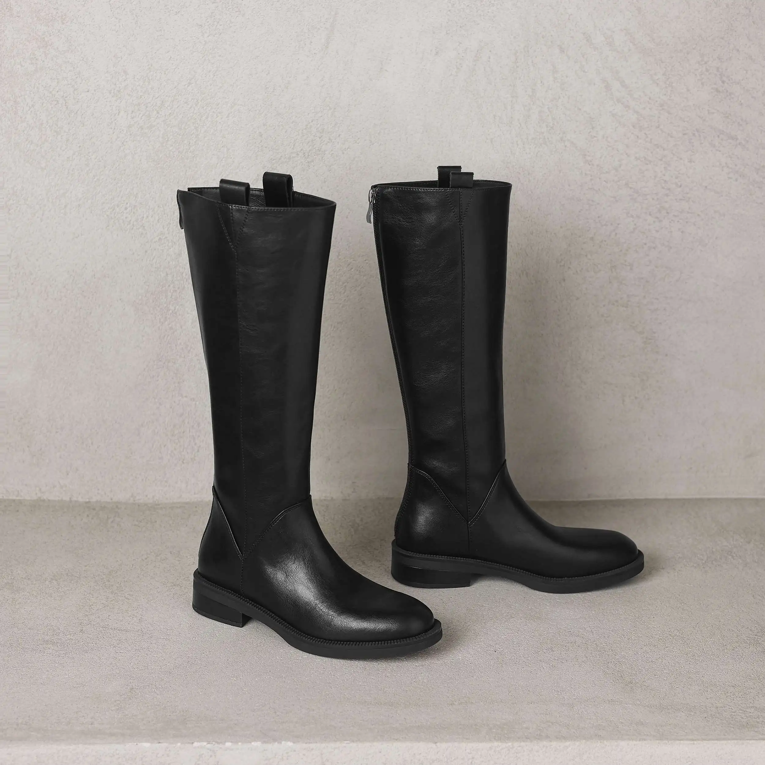 2027 Cow Split Leather Modern - огляд і ціна Riding Boot Short