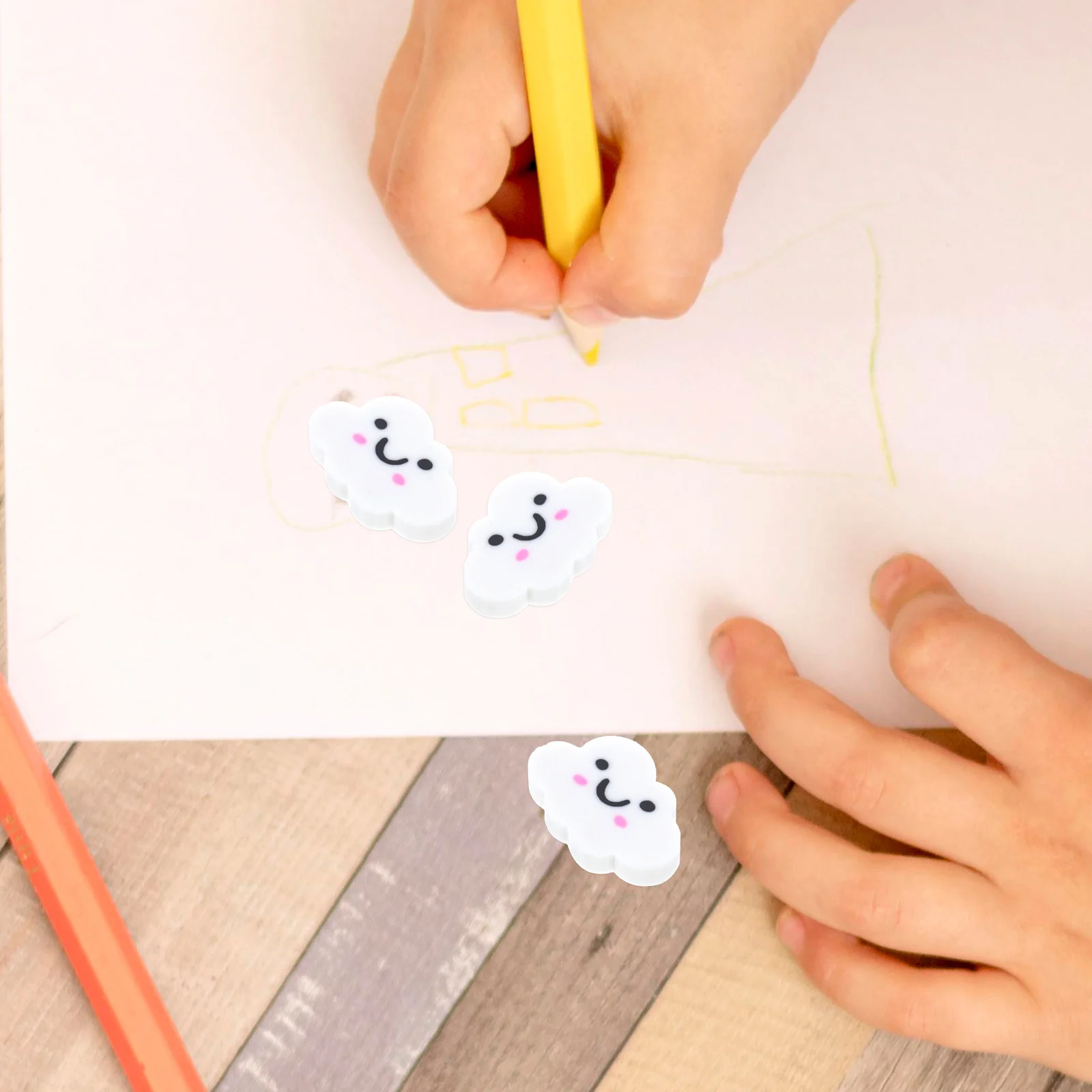 Mini gomme en forme de nuage pour enfants, 50 pièces, ensemble de petites gommes à crayon, fournitures scolaires, papeterie de bureau et de voyage
