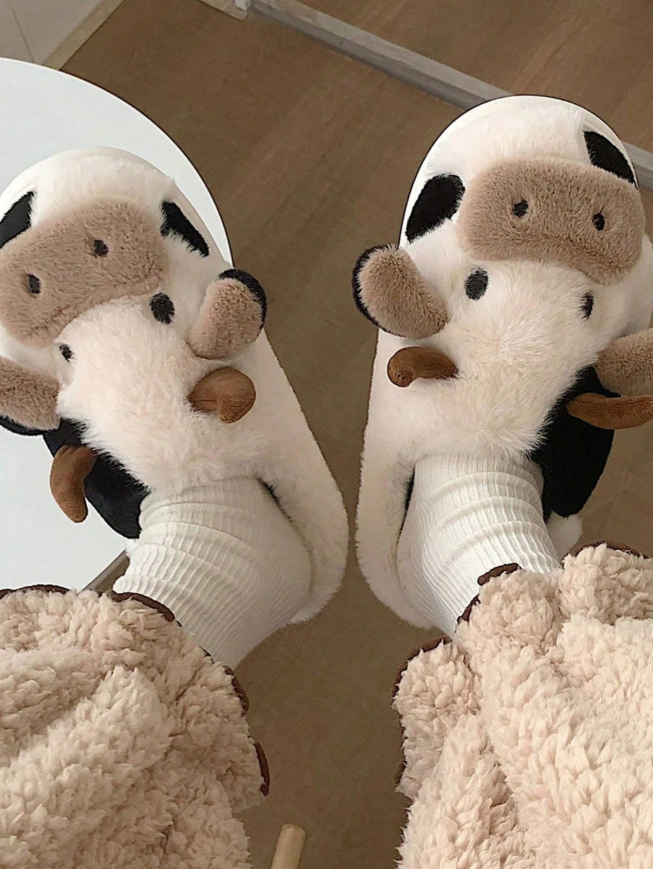 Thumbnail 3 - #59 Best Winter Home Shoes to Buy In 2026