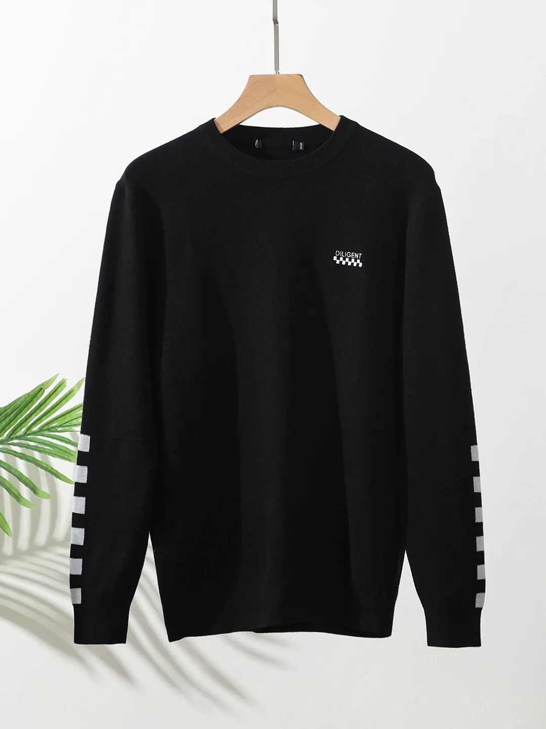 

Men's round Ne Knitted Sweater Embroidered Warm Casual Faion Polyester Fiber Long Sve Thiened Autumn Winter Top