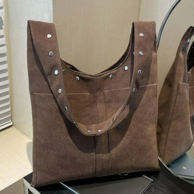

Retro Rivet Single Shoulder Underarm Bag Fashion Motorcycle Suede Large Capacity Tote Bags