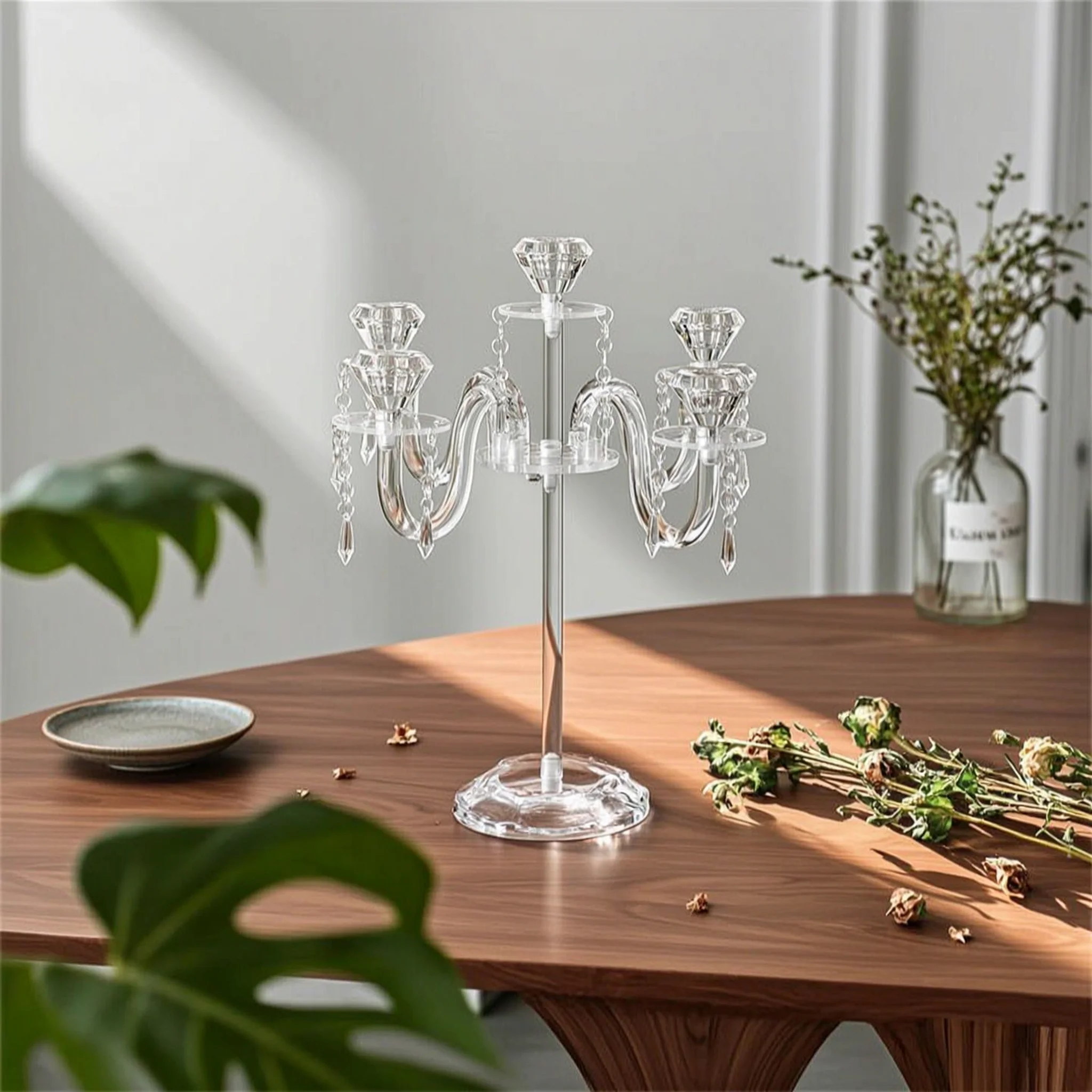 Candelabra with Crystal Pendants Acrylic Candle Holder with Crystal Pendants Five-Arm Candelabra Decorative Decor Luxurious