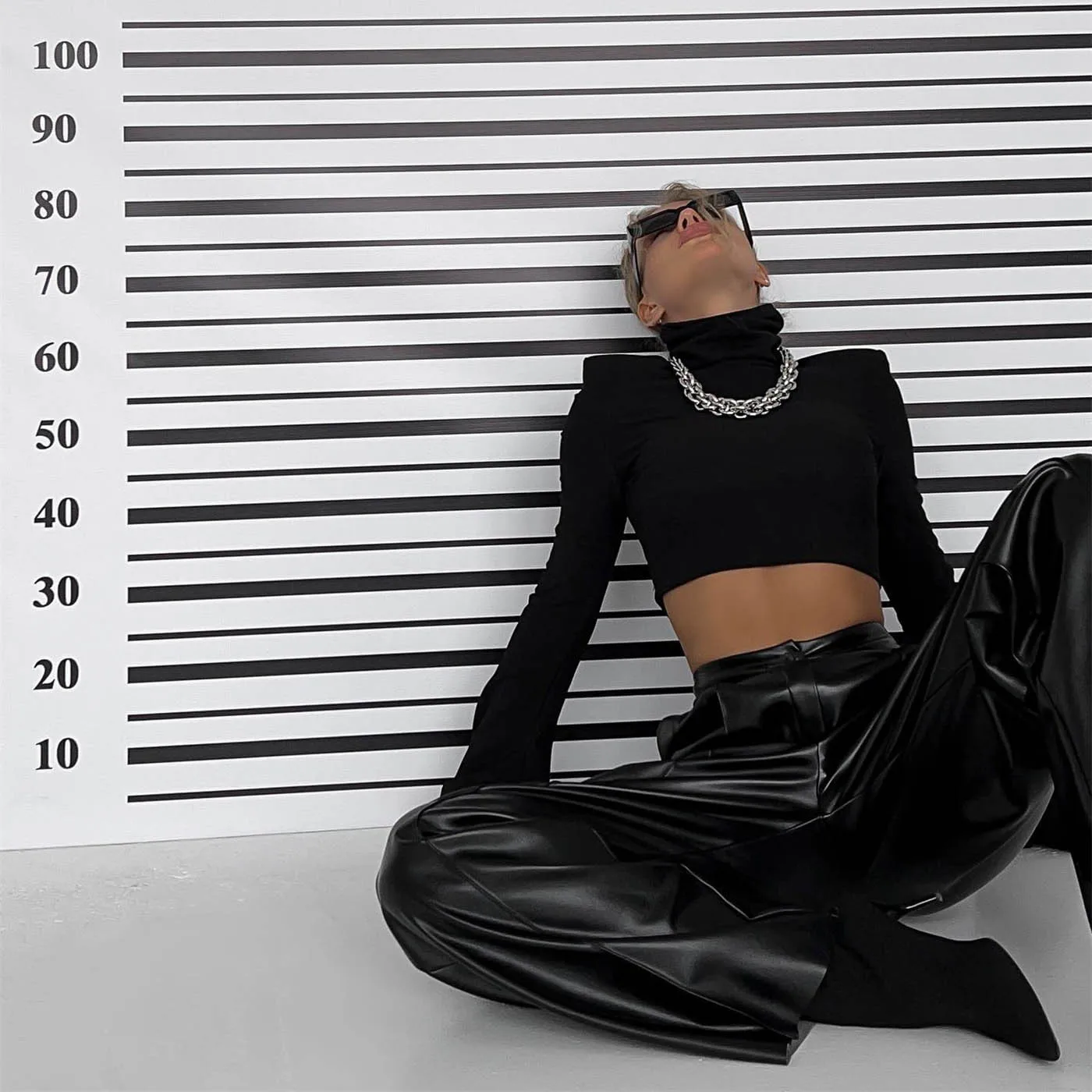 บลาสตรีท สเลสลิมฟิตแขนยาวคอสูงหรือเสื้อยืดเซ็กซี่ลำลองผู้หญิงวัสดุโพลีเอสเตอร์คอลเลกชันฤดูใบไม้ร่วง