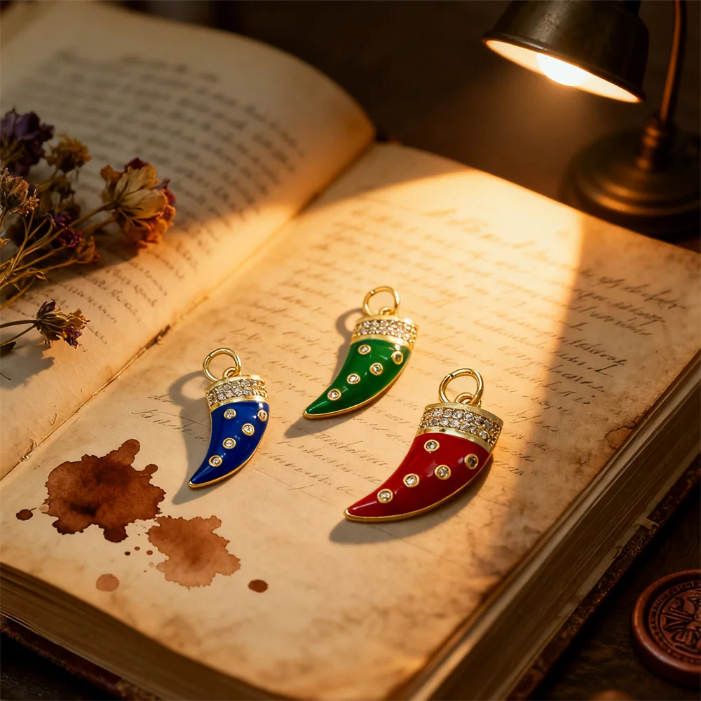 

4Pcs Pendants Brass Enamel Chili Pepper Charms Cubic Zirconia for DIY Jewelry Necklace Bracelet Making Accessories for Men Women