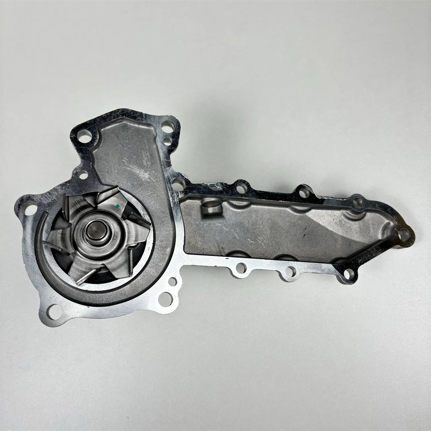 Waterpomp 6684865 6684866 Voor Bobcat S130 S150 S160 S175 S185 S205 S510 motor