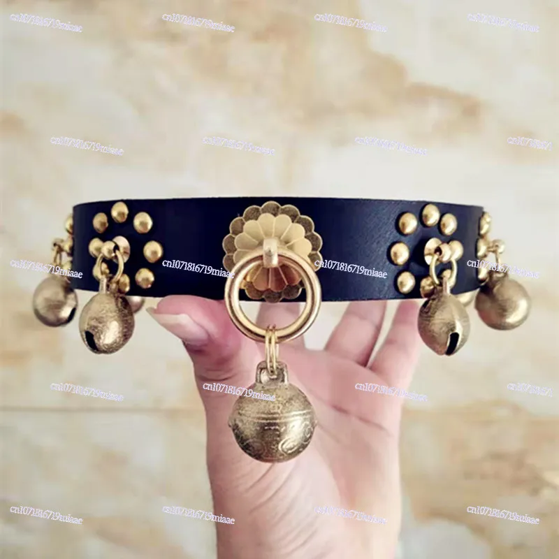 

Ошейник для собак Bell, аксессуары для домашних животных, воловья кожа, латунь, универсальный ручной работы