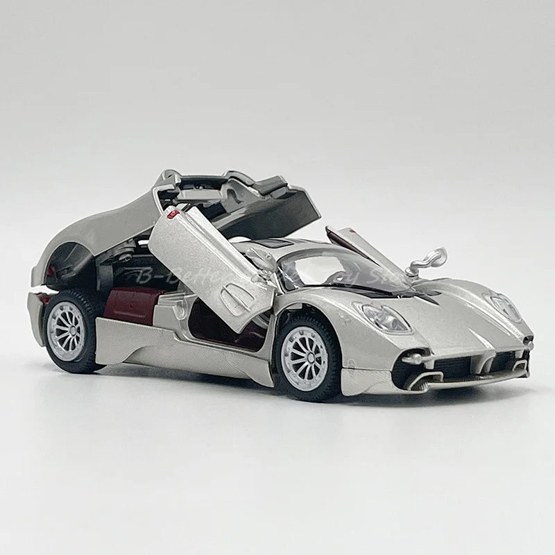 1:32 Diecast Super Car Model Toy Utopia Pulll Back Réplica em miniatura com som e luzes