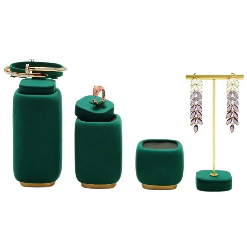 

Show window jewelry display props dark green high-end ring necklace earrings bracelet jewelry display