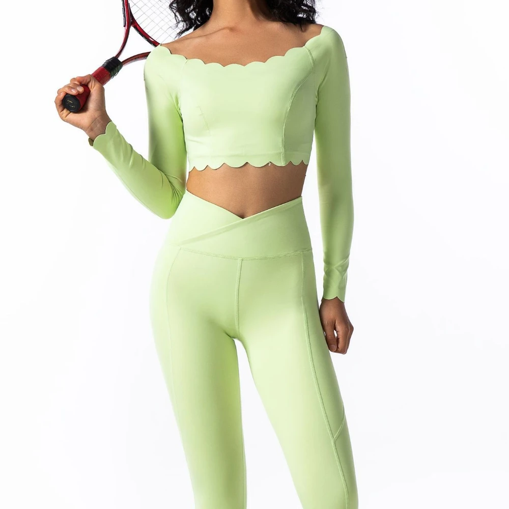 سترة صغيرة من الدانتيل بأكمام طويلة للنساء مع وسادة صدر ضيقة ومريحة للتدريب، ملابس رياضية للجري واللياقة البدنية واليوجا