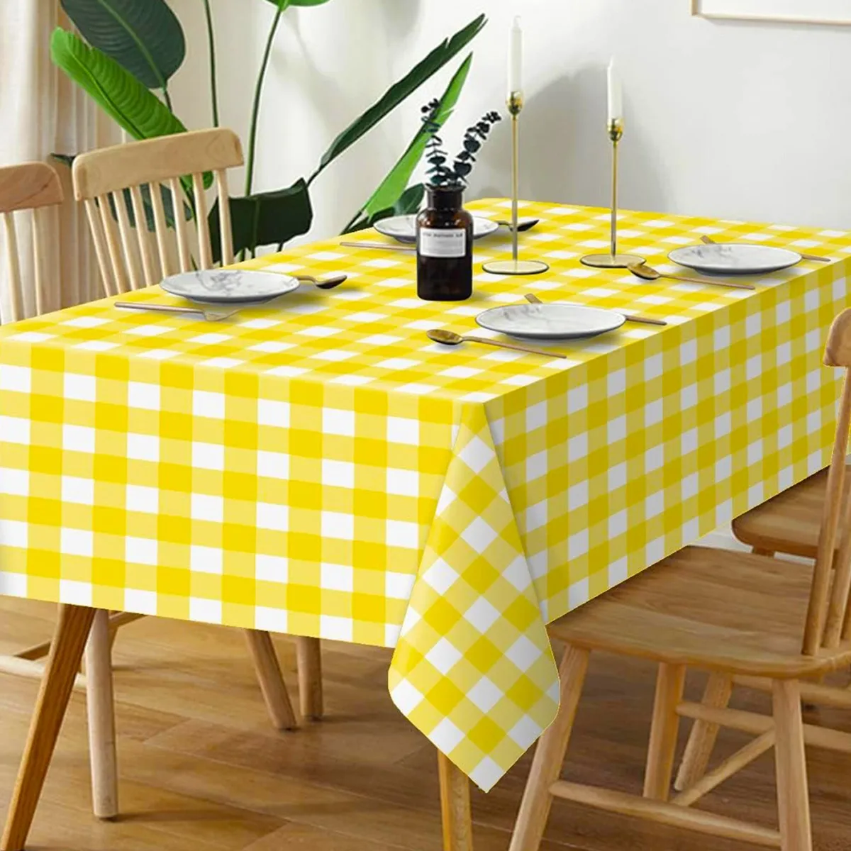 Gingham Tablecloth Disposable Plastic Checkered Tablecovers Waterproof Rectangle Picnic Table Covers for Birthday Party Supplies