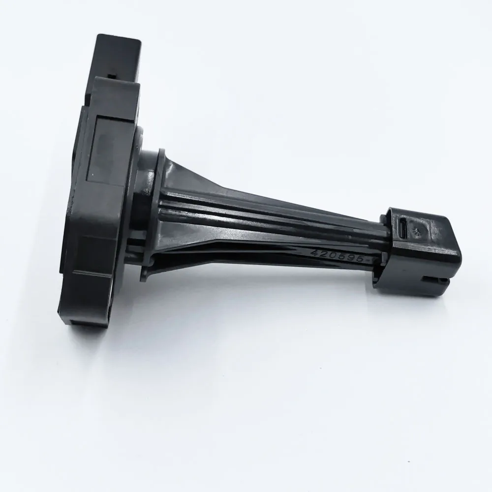 Original New 215902A100 21590-2A100 Engine Oil Level Sensor For Hyundai I30 I30CW Santa Fe IX35 Kia Soul Ceed Rio