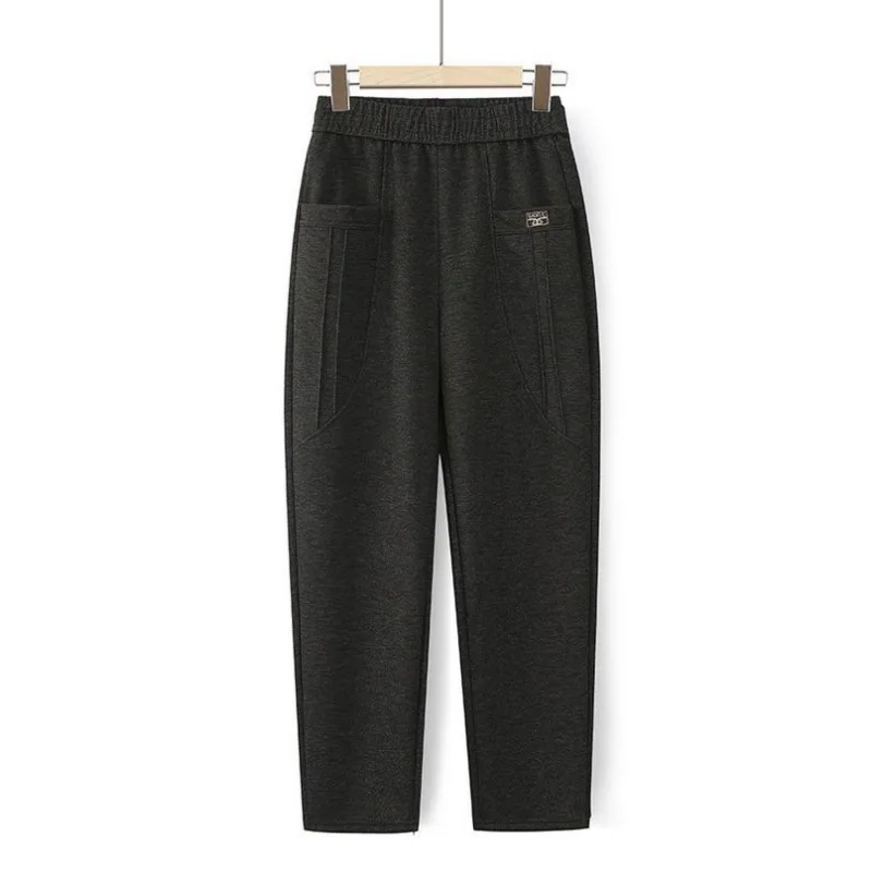 Pantaloni larghi alla moda per le donne in abiti autunnali Pantaloni casual comodi e versatili