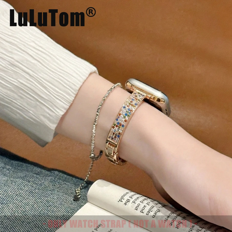 

Luxury Four-leaf Clover Leather Band for Apple Watch 11 10 9 8 7 6 5 4 3 2 1 SE Straps Iwatch Series 38 40 41 42 44 45 46 49 mm