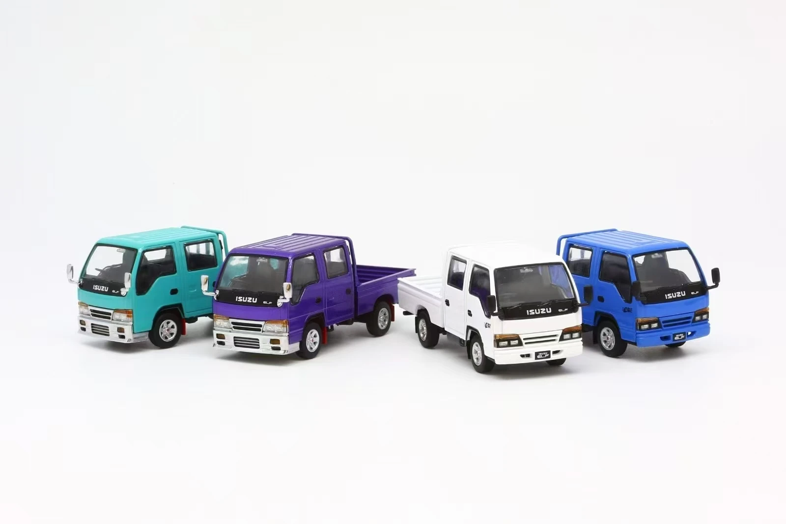 Pre-sale Model 1 1:64 ISUZU ISUZU ELF DOUBLE-ROW BOX TRUCK ALLOY CAR MODEL