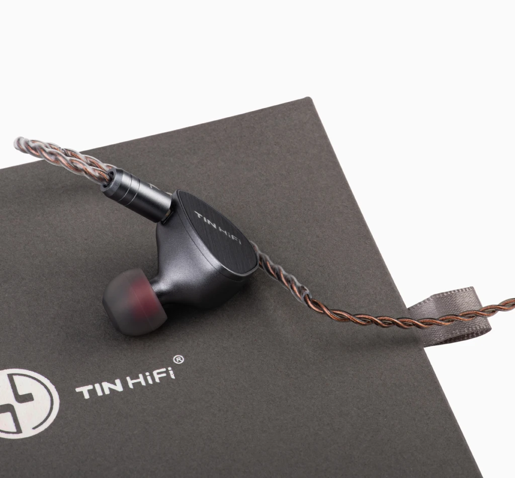 تعزيز كبير. سماعات Luckylz، سماعات رأس عالية الجودة كمية محدودة،