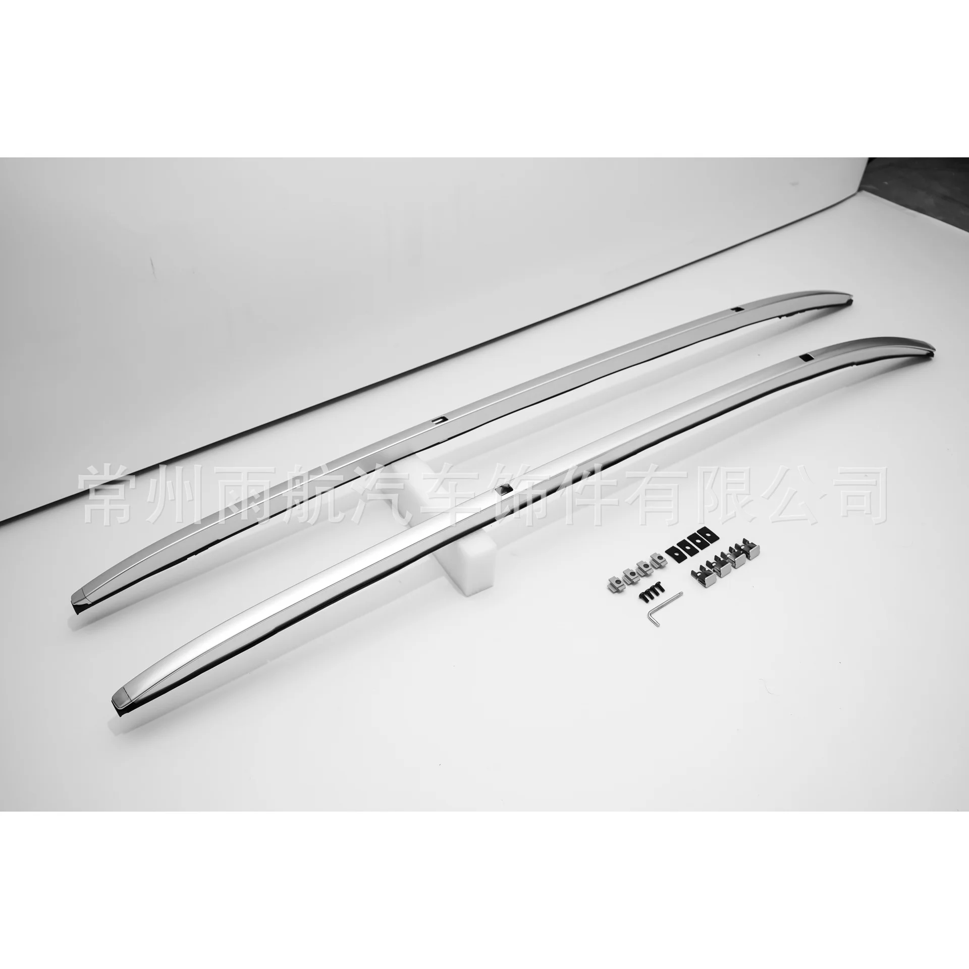 Suitable for the 2020  CX-60 Roof Rack Aluminum Locking Screws (International Version)