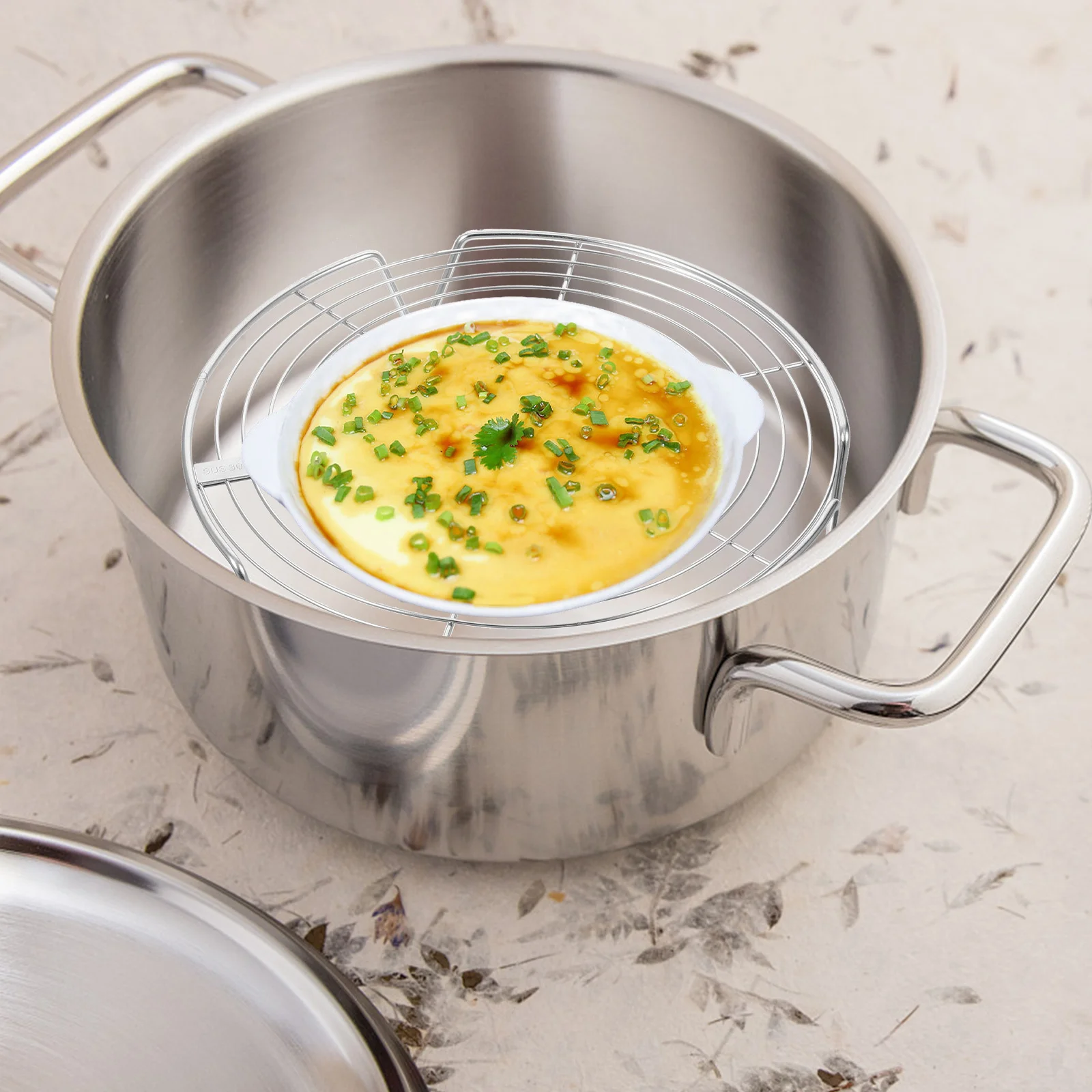 

Stainless Steel 3-Leg Round Steaming Stand Steaming Rack for Pot Food Vegetable Seafood Steamer Basket Kitchen Cooking Accessory