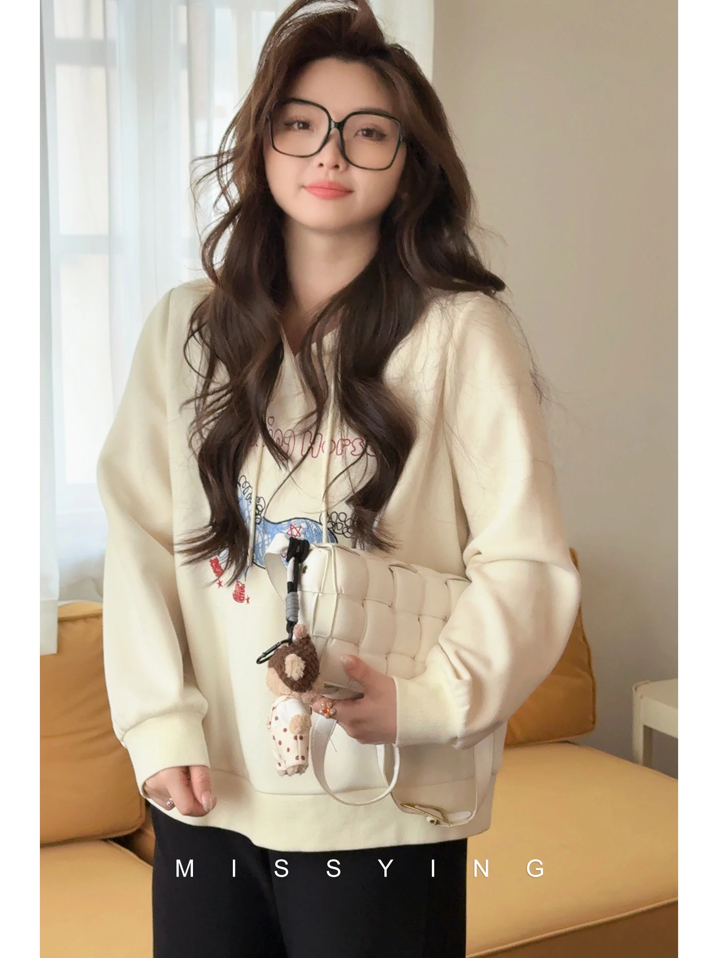

Ladies Large Size Hoodie Sweatirt Embroidered Cartoon Design High Waist Casual Sle Cotton Blend Comfortable Spring New Ar...