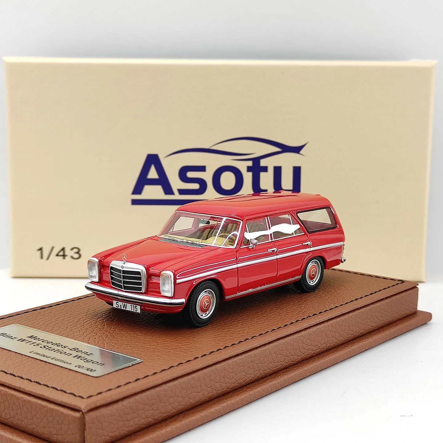 ASOTY 1:43 Scale Benz Binz W115 Station Wagon Resin Car Model