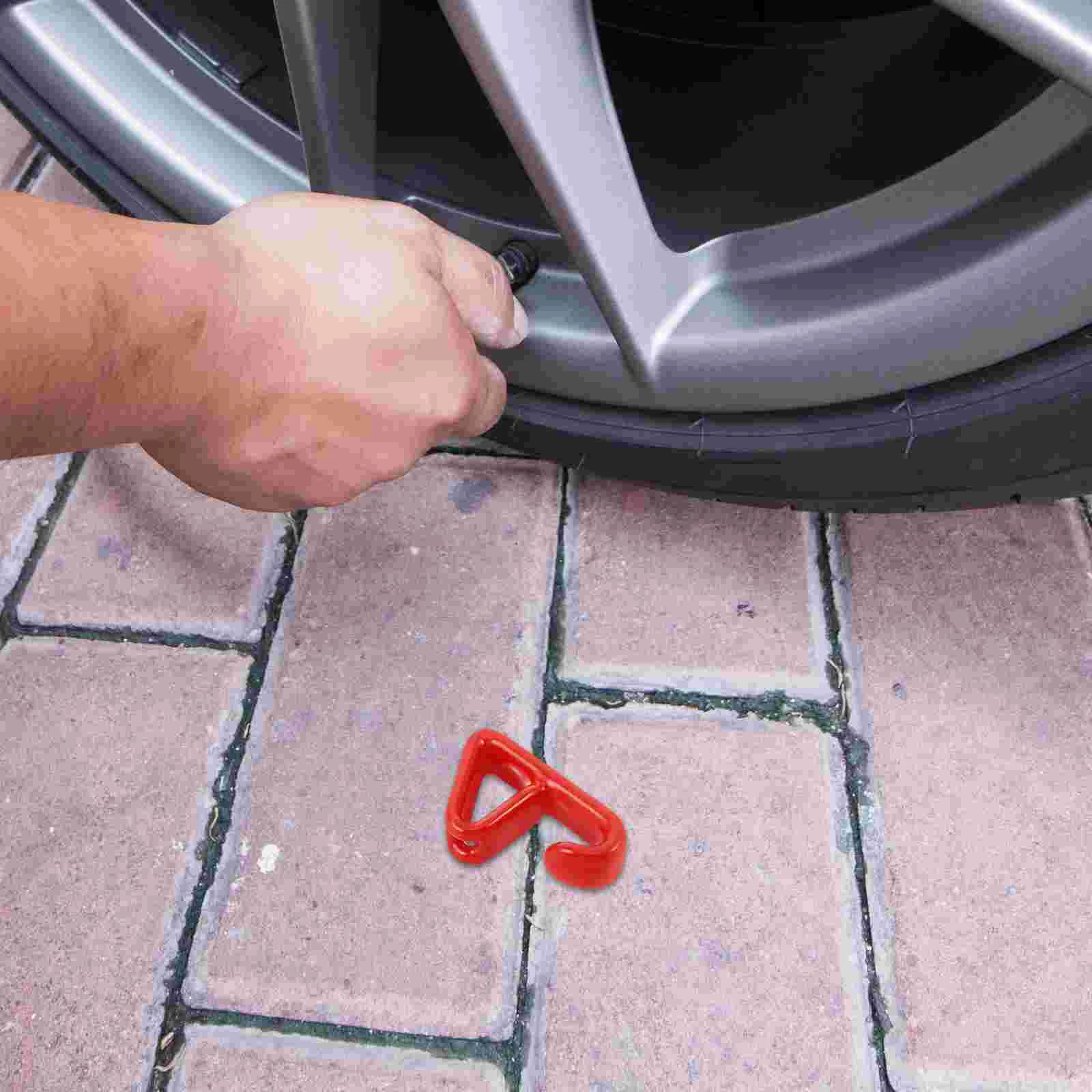 

Wall Mounted Car Wheel Rim Display Hook Sturdy Steel Plastic Antislip Portable Tire Hub Hanging Rack For Luggage Shopping Bags