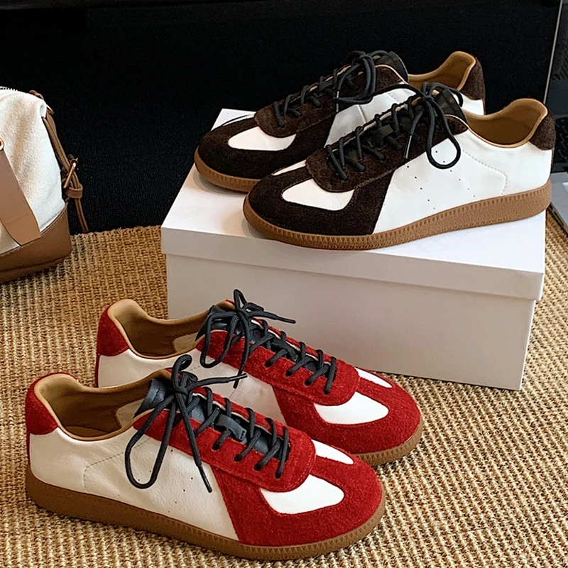 High-Quality Genuine Leather Flat Sneakers Women Fashion Lace-Up Mixed Colors Design Derby Shoes Light Non-Slip Running Shoes