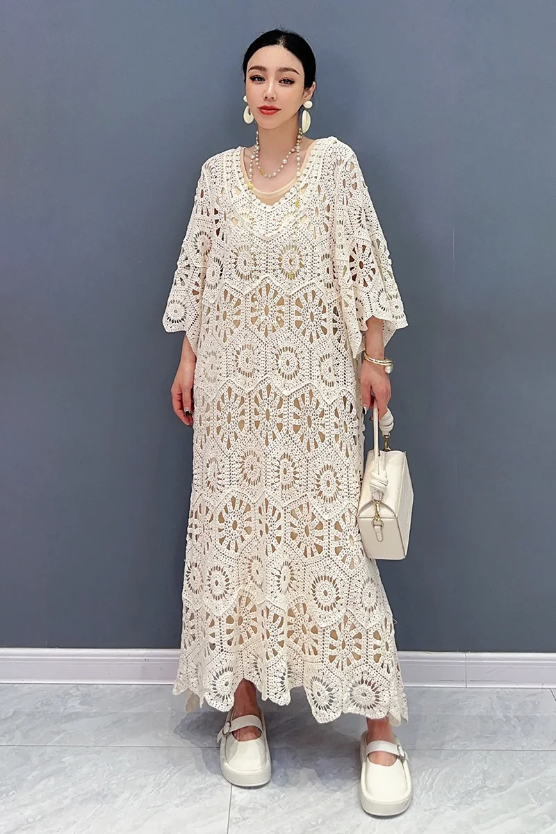 Summer New Hook Flower Hollow O Neck Loose Elegant Long Dresses Women Fashion Short Sleeve Beige Dress Ladies Wholesale