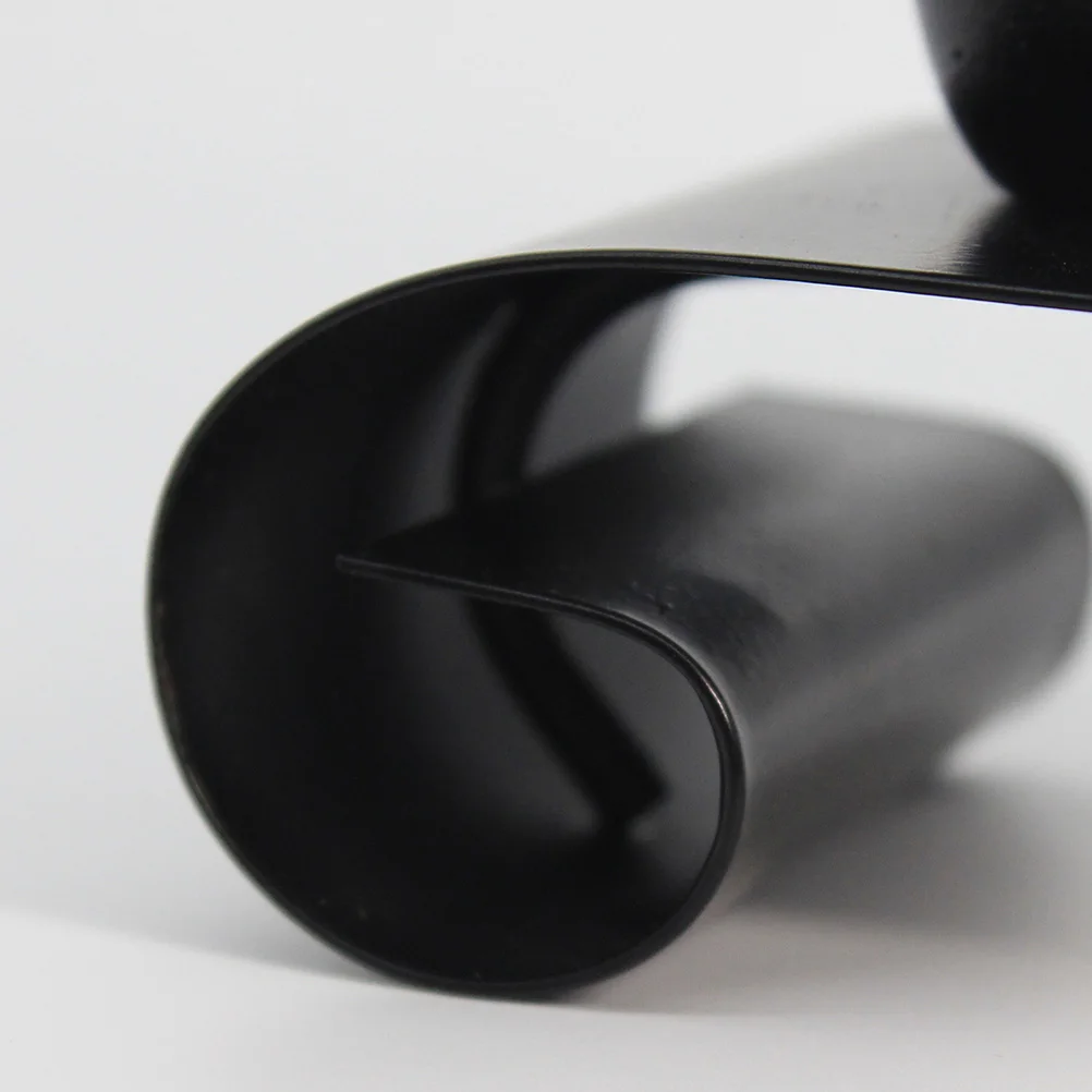 

Iron Holder Classic Color Decorative Candlestick for Home Hotel Wedding Party Table Decoration Holder