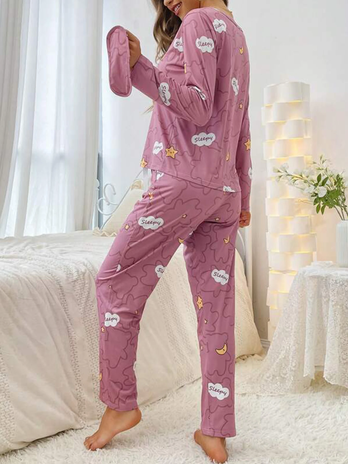 Set pigiama donna Cloud Moon Star Print manica lunga girocollo Top pantalone elastico con maschera per gli occhi pigiameria da donna Loungerwear