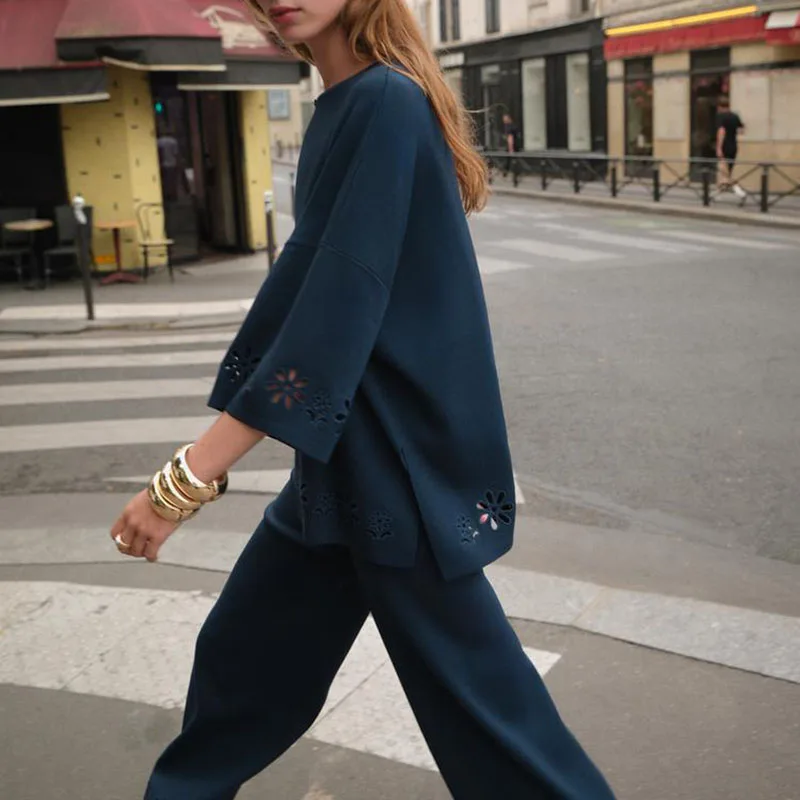 Nuevo Top de Punto Casual para Mujer de Otoño, con Escote en V, Bordado Calado, Sin Mangas, Moderno, Transpirable y Cómodo