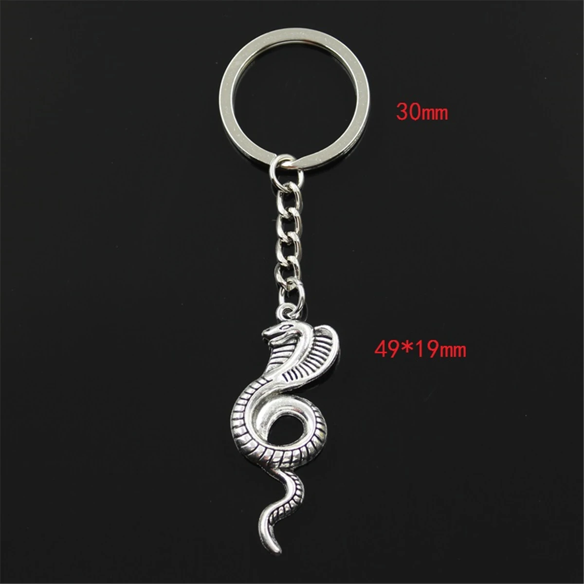 Fashion Keychain 49x19mm King Cobra Snake Bronze Silver Color Pendants DIY Men Jewelry Car Key Chain Ring Holder Souvenir Gift