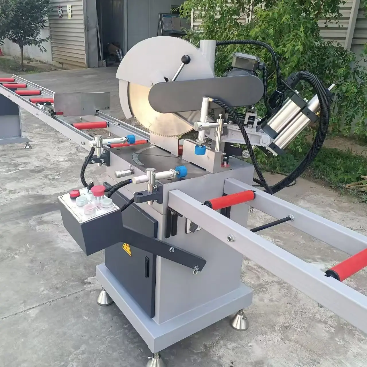 

Aluminium Angle Profile Cutting Machine Variable Angle Mitre PVC Single Head Aluminum Window Saw