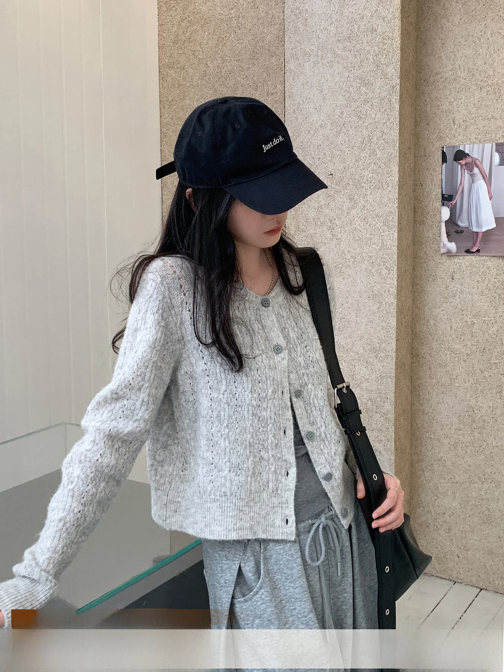 

Вязаный кардиган Laid-ba: мягкий, универсальный, свободный, женский, весенний, в корейском стиле, с круглым вырезом, длинными рукавами, укороченный