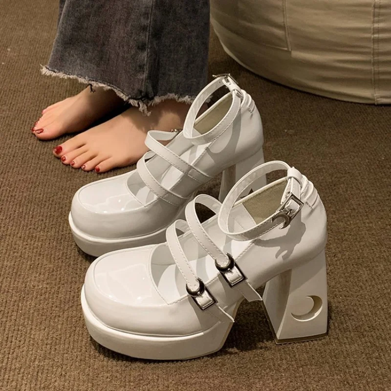 Franse Hoge Hakken Damesschoenen Dikke Hakken 2023 Lente Nieuwe Bruidsmeisjesschoenen Vierkante Neus Dikke Zool Schoenen Plateausandalen