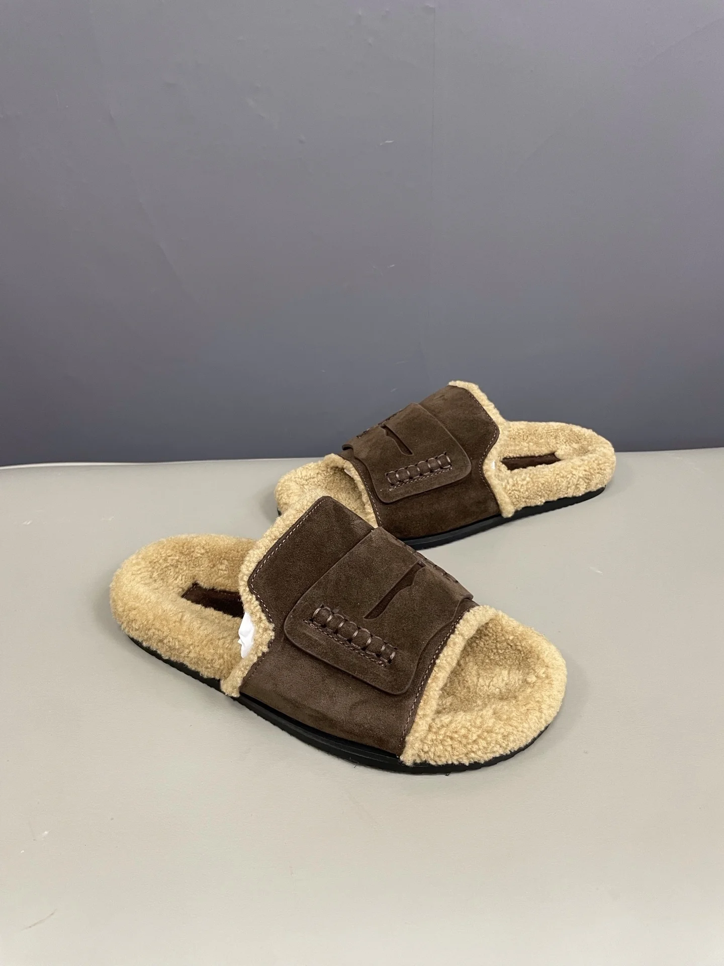 خريف دافئ الصوف جولة رئيس النساء النعال موضة الانزلاق على الشقق في الهواء الطلق لينة وحيد البغل أحذية عادية Zapatos Mujer #4