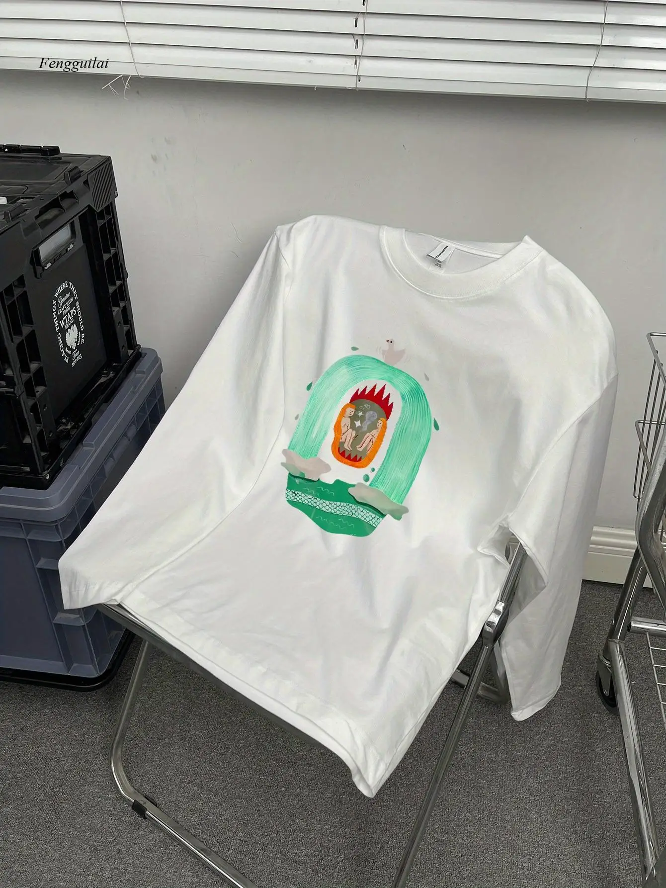 

Повседневная футболка с длинным рукавом и причудливым рисунком в виде акулы, круглый вырез, модный топ на осень/зиму