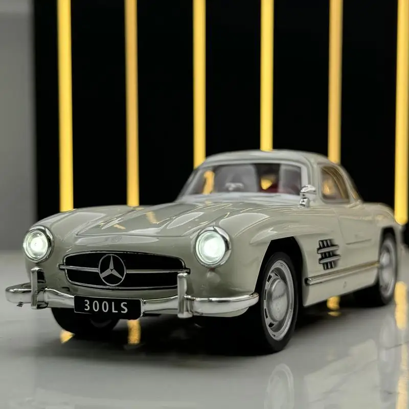 1:32 Model samochodu 300SL ze stopu, z dźwiękiem i światłem, napęd pull-back, zabawka dla dzieci, kolekcjonerski, prezent urodzinowy