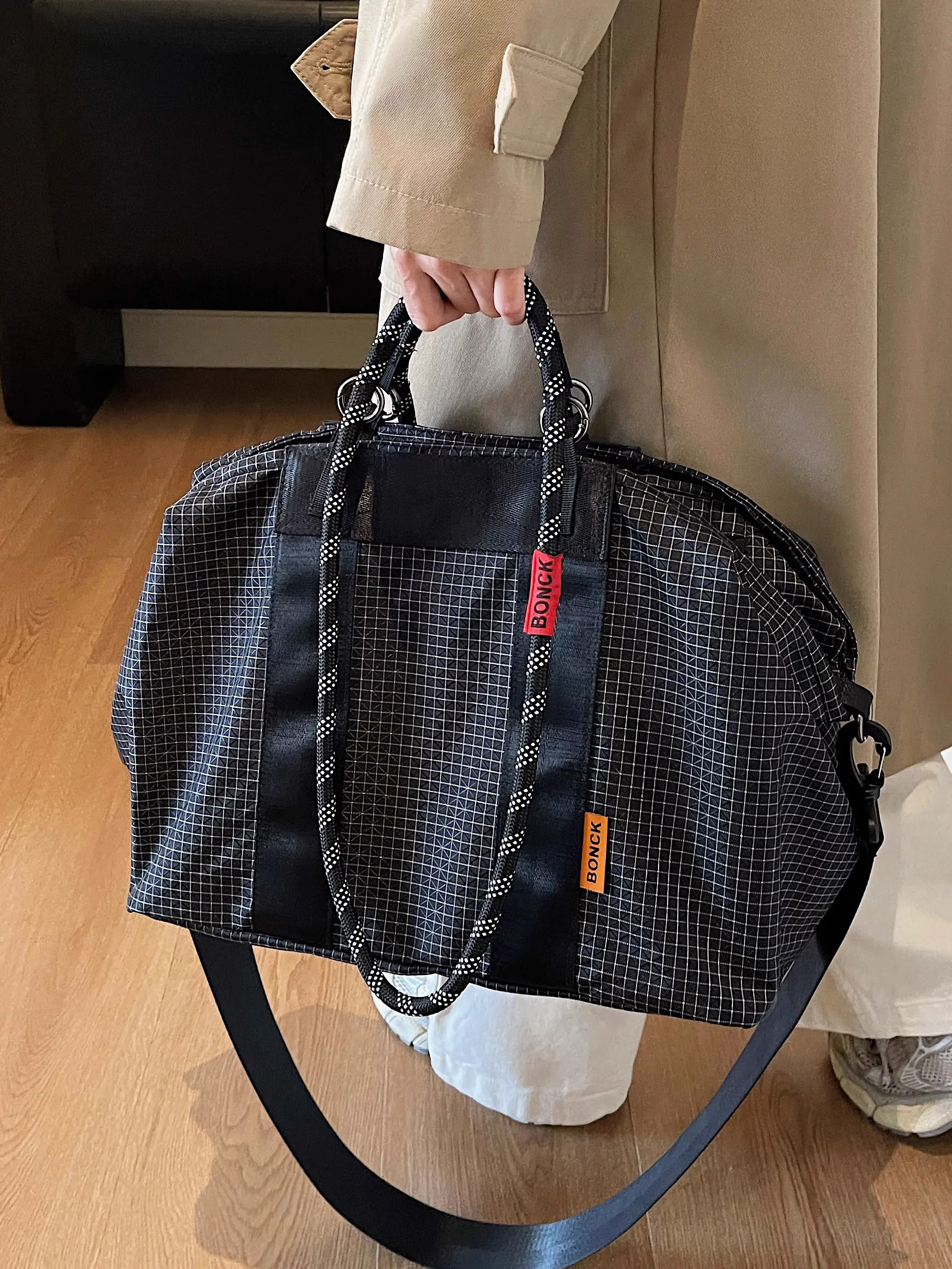 

Современная нейлоновая дорожная сумка для фитнеса или путешествий, вместительная, в клетку, ручная/наплечная, водонепроницаемая, с веревкой для скалолазания