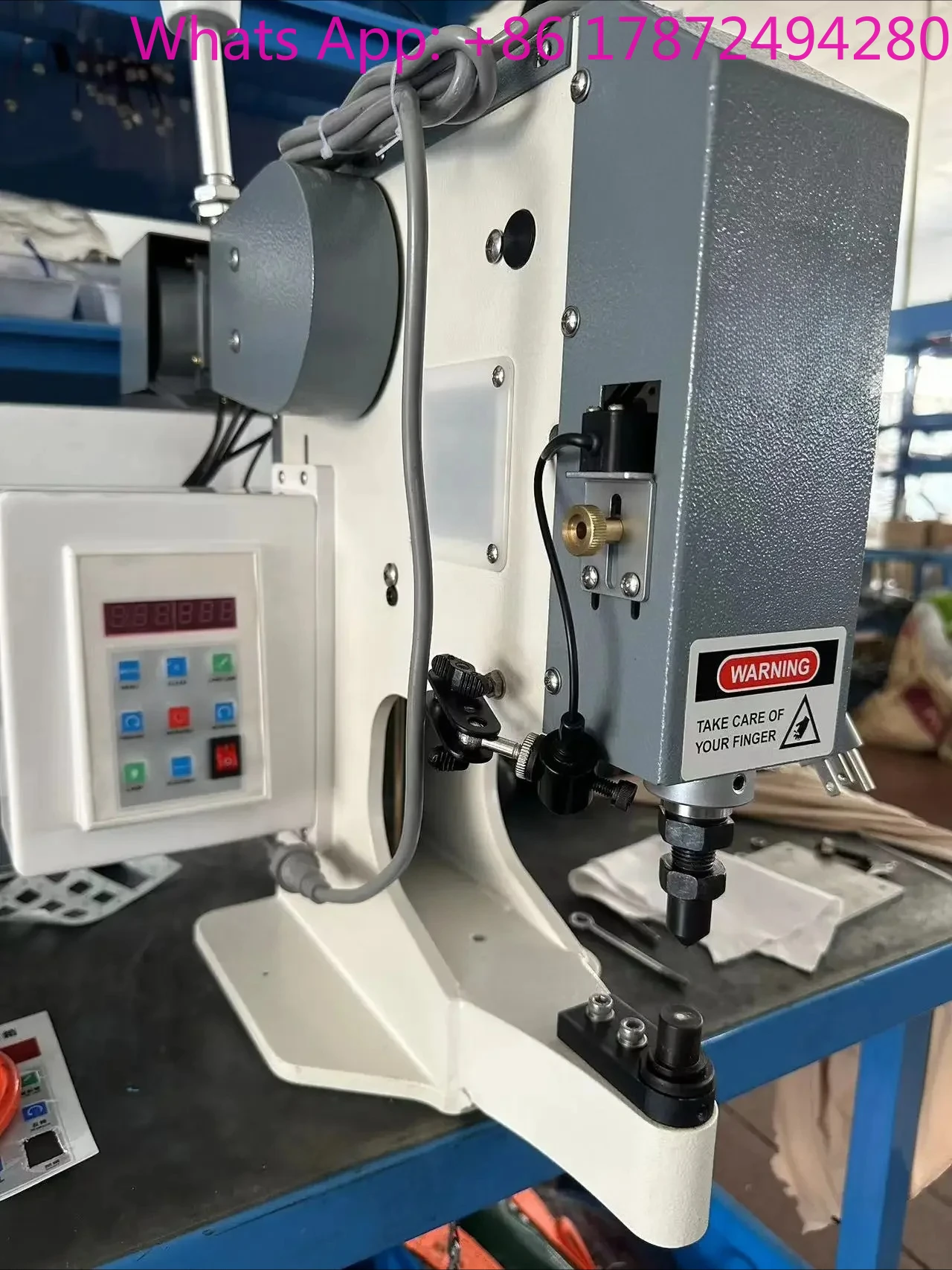 Garment Shoe Bag Button Attacher DS-T9, Safety Direct Drive Industrial Electric Button Attaching Sewing Machine