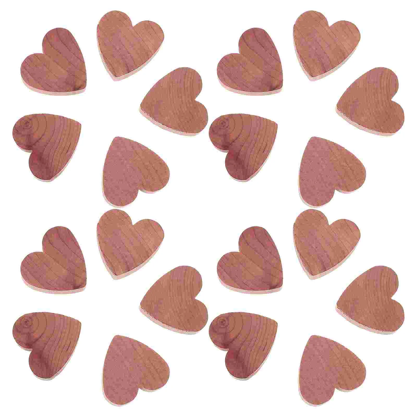 20 Pcs Cedar Wood Blocks Scented Decorate Anti-moth Supplies for Closet Heart Shaped Fragrant Decorative