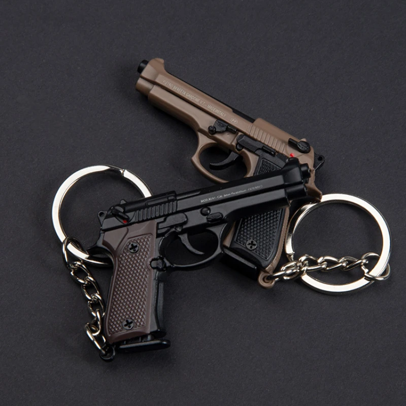 1:4 Alloy 92F Pistol Model Keychain Portable Toy Gun Detachable Fidget Toy Fake Gun for Boy Collection Adults Gift