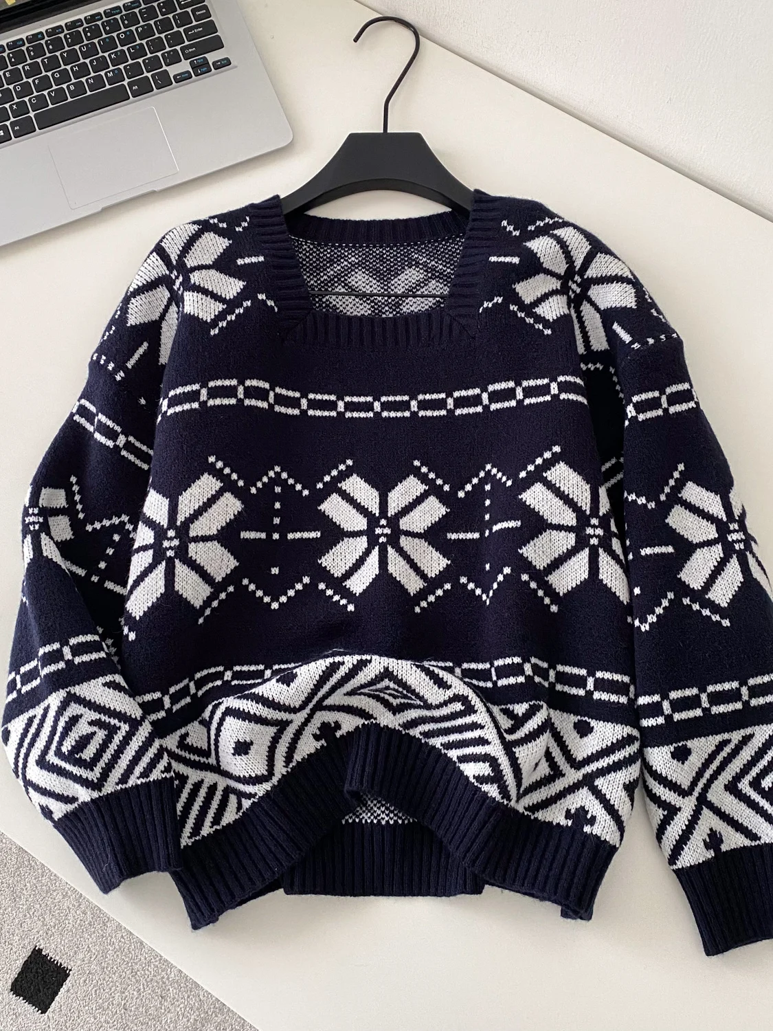Retro Fair Isle Knit Sweater Women Loose Lazy Style round Neck Pullover Knitted Top Women's Fashion Autumn 2026 Online Exclusive