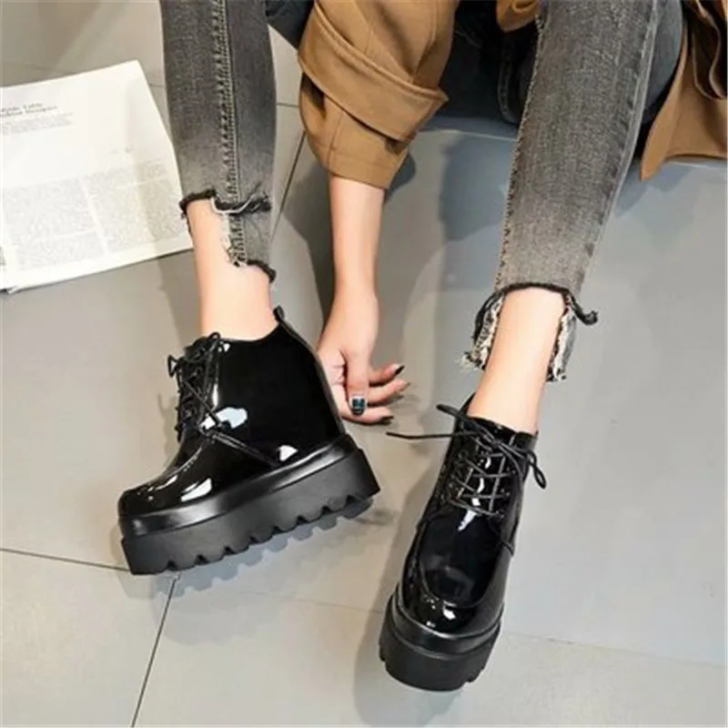 2021 High Platform Patent Leather Casual Shoes Women Autumn Wedge Trainers For Women 12 CM Height Increasing Sneakers Black