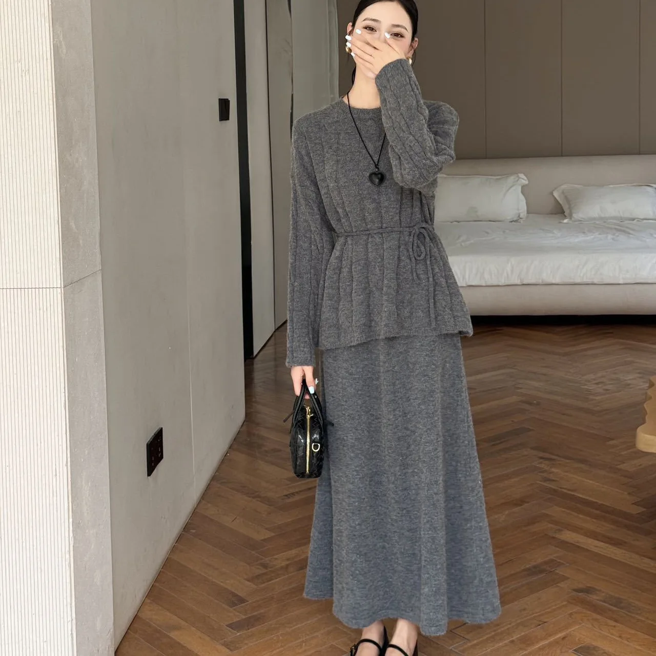 

2025 Autumn Winter Women Sweater Skirts Set New Crew Neck Knit Set Pullover Sweater Loose Midi Skirt 2 Piece Outfit