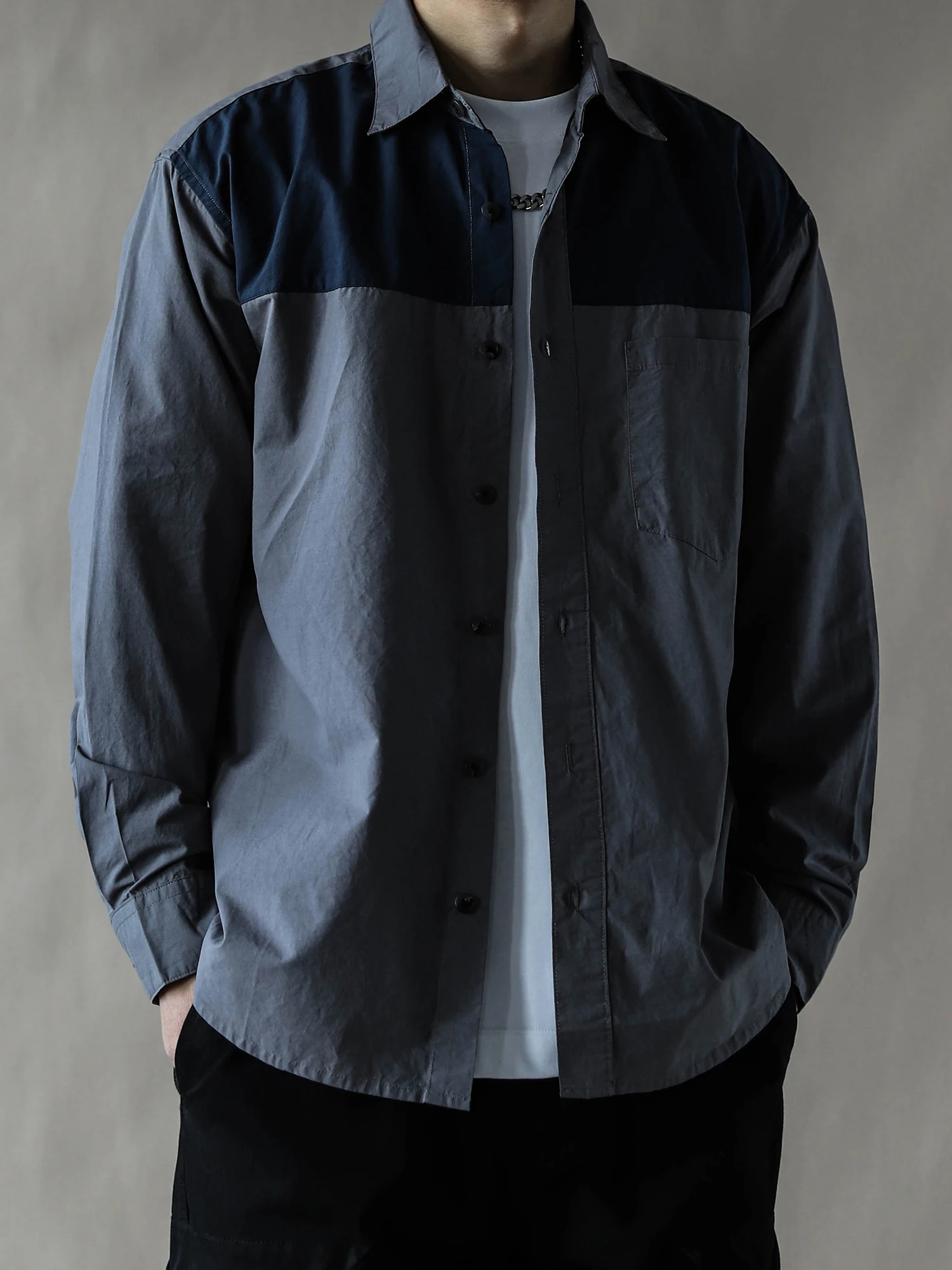 

Retro Patchwork Workwear irt Men's Long Sve Loose Collar Casual irt Jaet Trendy Brand 2026 ey Cotton Linen Blend