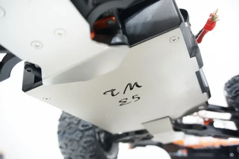 3 Stück Edelstahl Chassis Schutzfolie Rüstung Unterfahrschutz für 1/10 RC Team Magic TM E5